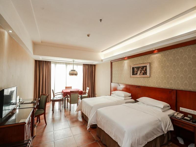 Vienna Hotel Dongguan Hou Street Wanda Plaza Exterior photo